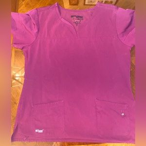 Grey’s Anatomy by Barco Yoke Neck XL scrub Top in Maroon (Wine)